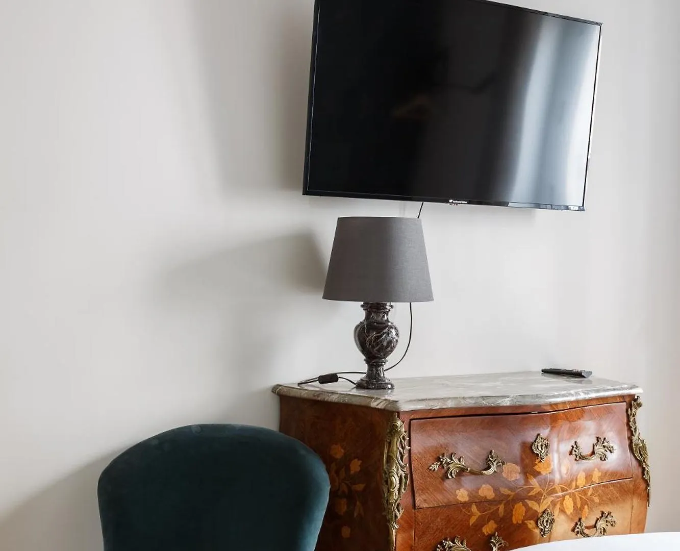 Stylish In The Heart Of Aparthotel Paris